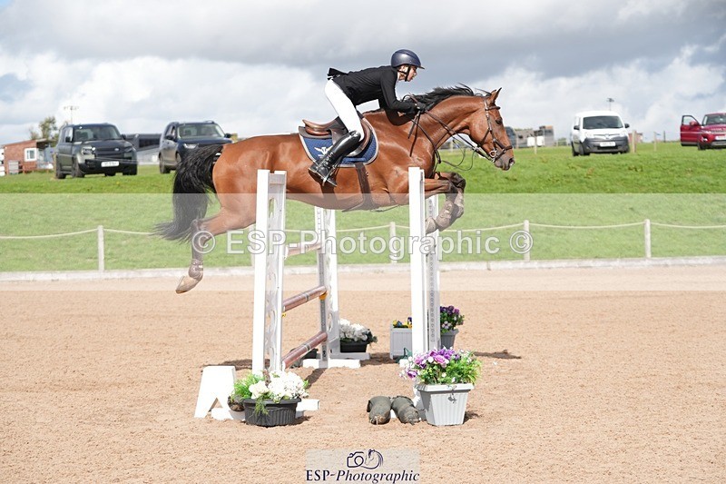 250913-144142-07609 - Cls 18 National 1.30m Open