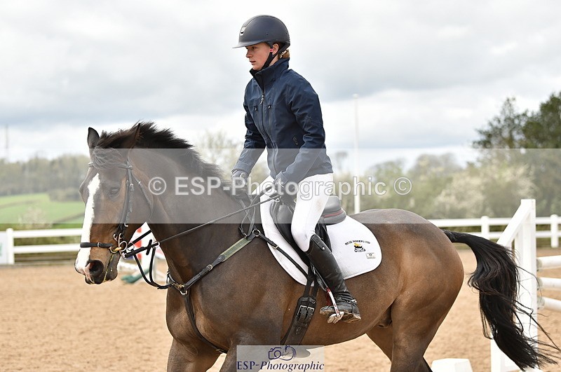 240403A-143414-00850 - Cls 4 Newcomers and 1.10m Open