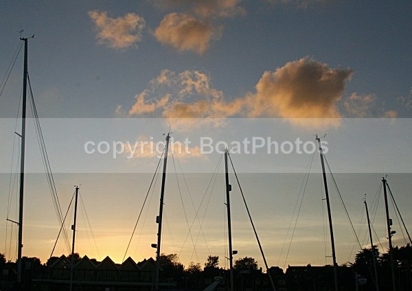 081010 HAMBLE RIVER BY SUNSET - Mood Photos