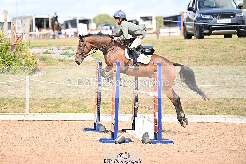 250827B-135648-00655 - Cls 4 Snr Newcomers 1.10m