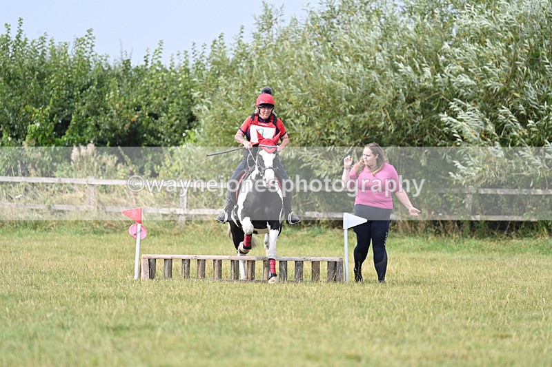 WJ7_6055 - 40cm XC Time 10:57 to 11:30