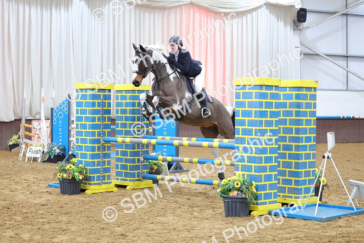 SBM_008444 - Class 21 - Nupafeed Supplements Senior Discovery/ 1m Open - First Round (1.00m)