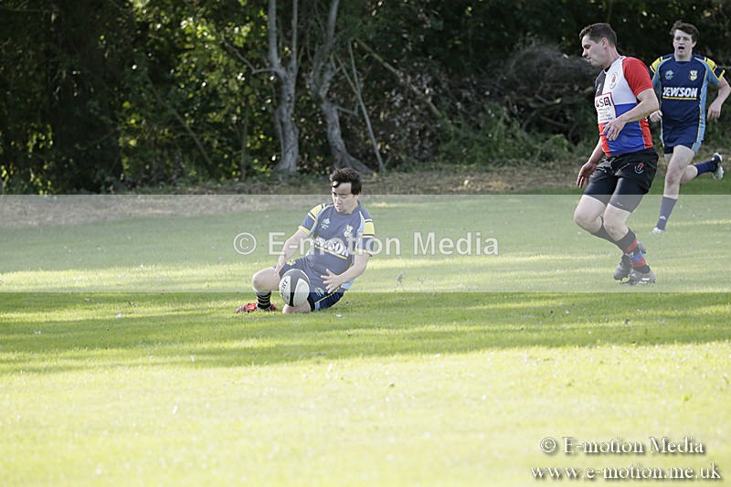 RU140919-0170 - Pewsey Vale RFC v Trowbridge III RFC 14/09/19