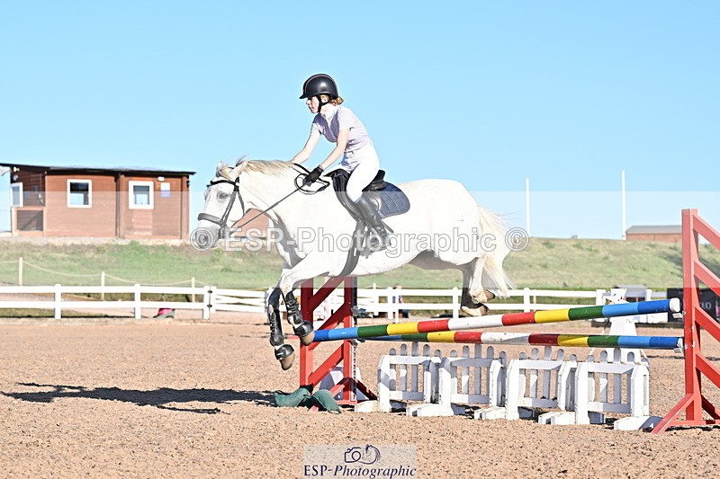 250708A-190525-00729 - 100cm Classes