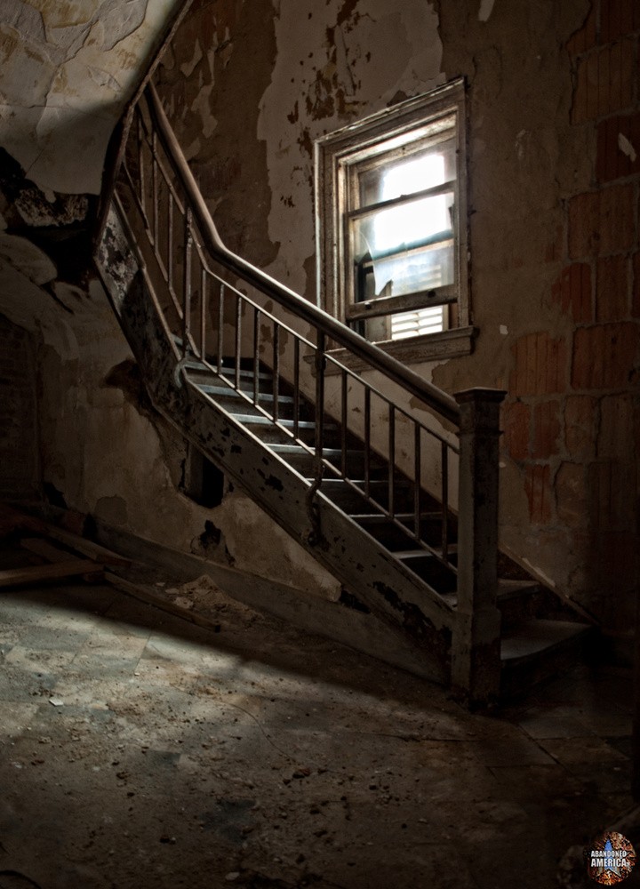 Ellis Island Immigrant Hospital | Serpentine - Ellis Island Immigrant Hospital