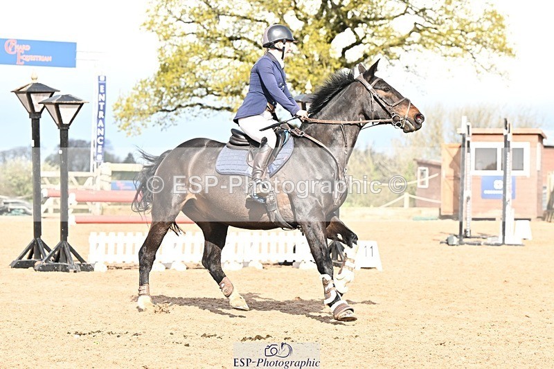 250416-100915-00221 - Cls 1 British Novice and 90cm