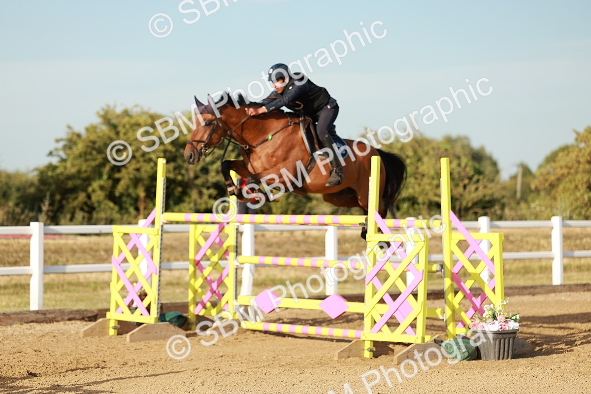 SBM_008989 - Class 6 - National 1.30m 1.40m Open Handicap