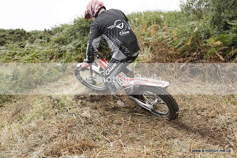 TR 300912-137 - CorbieTrials 30/09/12