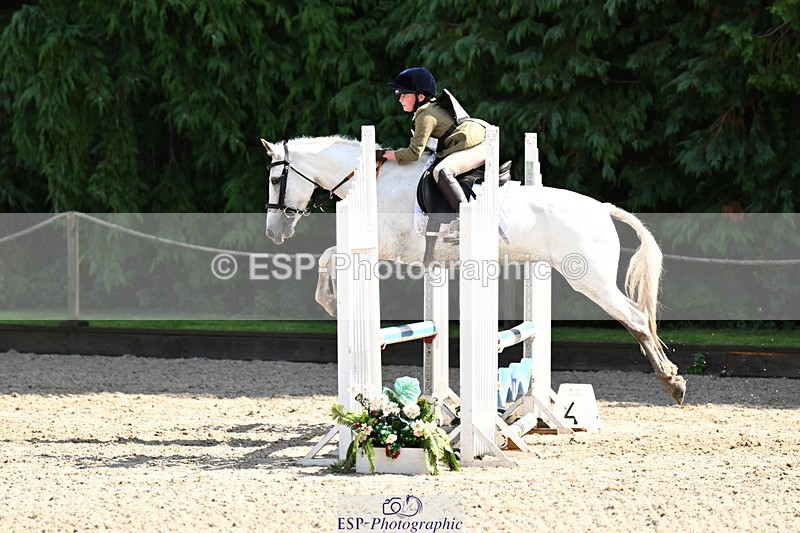 240824X-112239-25205 - 70cm Round 2 10.30 to 12.10