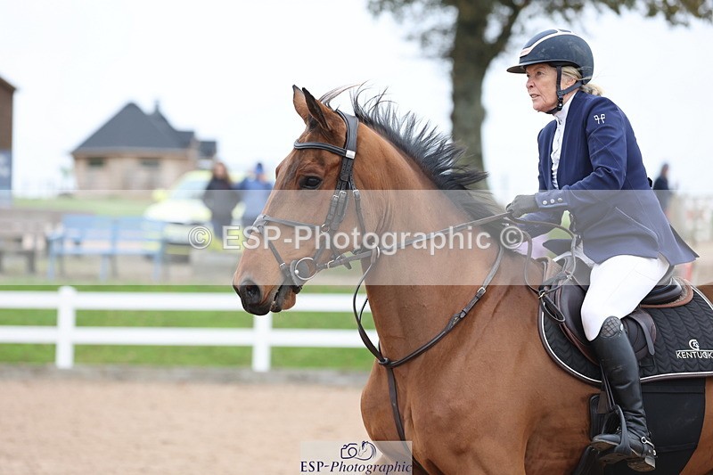 241101A-113708-01432 - FRI Cls 5 Newcomers and 1.10m Open