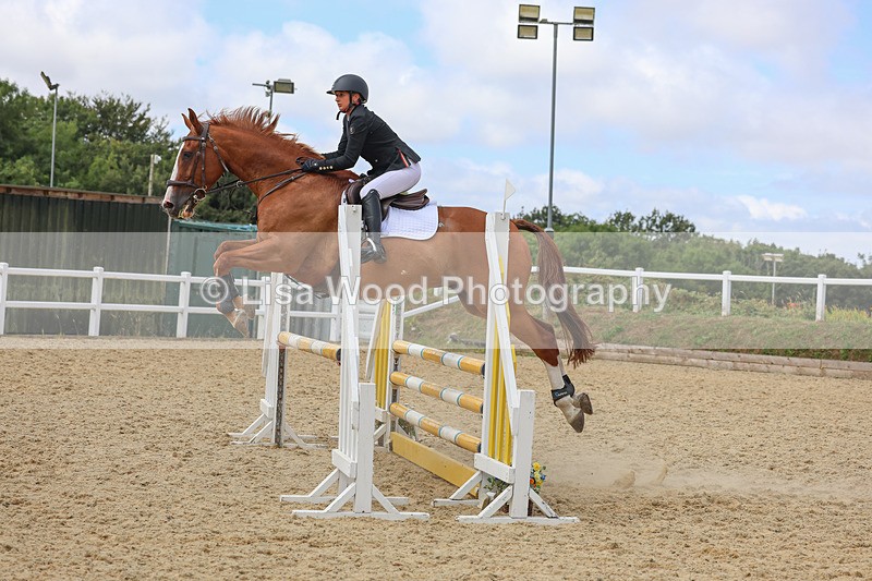 3E7A5017 - Class 4: Senior British Novice/90cm open