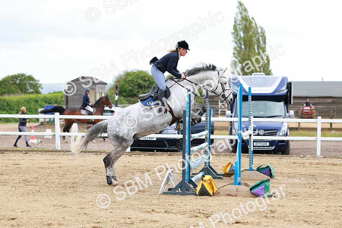 SBM_002537 - Class 10 - Senior Newcomers - 1.10m