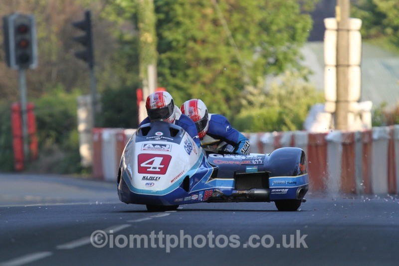 IMG_5619 - Thursday Practice - TT 2013 Side Car