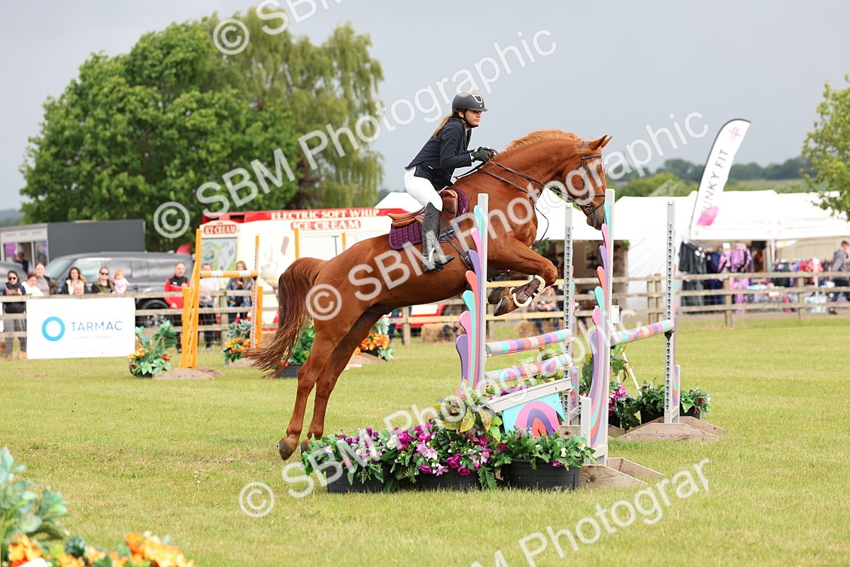 SBM_11926 - Class 205 - Tarmac Senior 1m Open