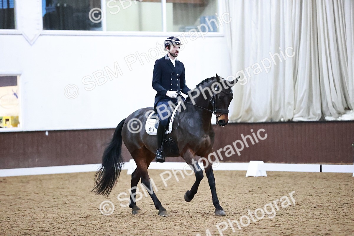 SBM_005321 - Class 18 - FEI PSG