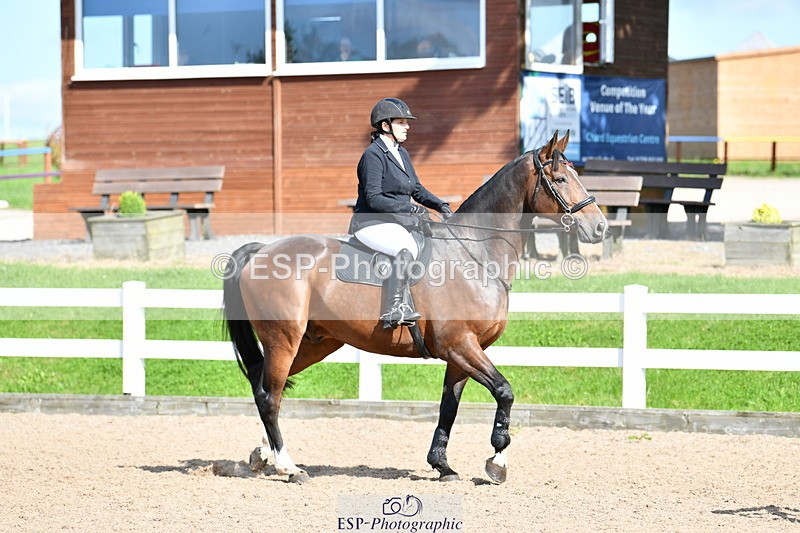 240913A-145131-04771 - Cls 25 1.10m Amateur Qualifier