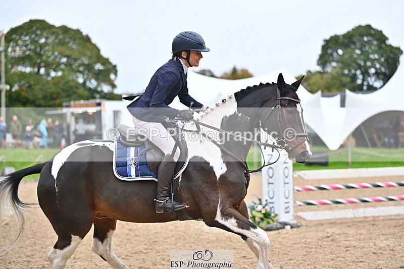 251026A-162554-26774 - F-419-Helen.du.Heaume