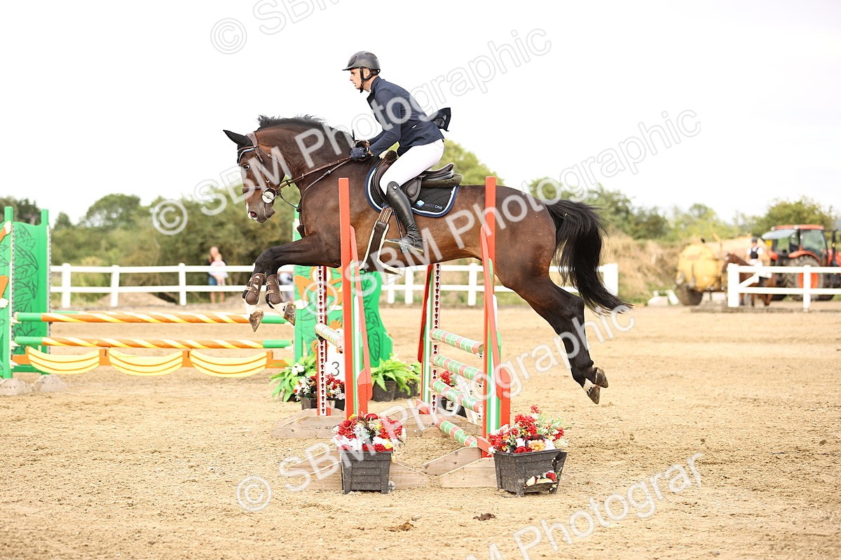 SBM_004906 - Class 24 - Arit Senior British Novice - 90cm