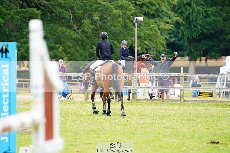 240712-134032-33943 - Cls 145 Foxhunter