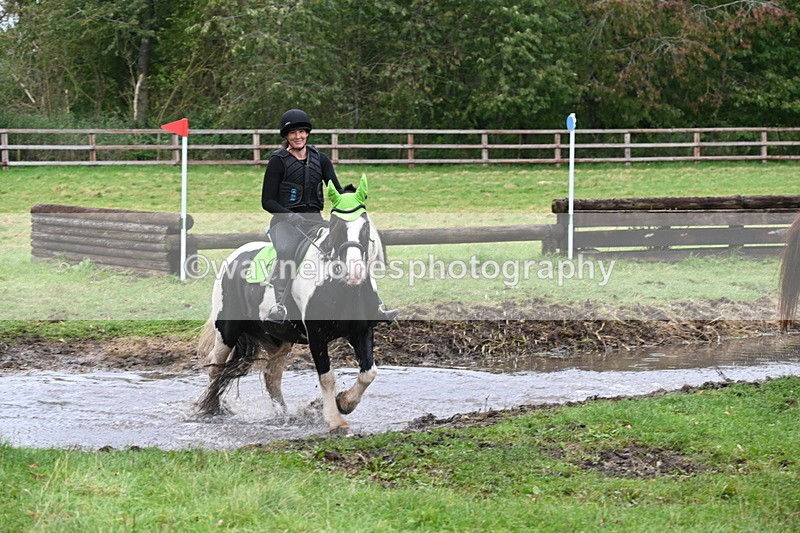 WJ6_7049 - Time at Photographer 13:06 to 13:23