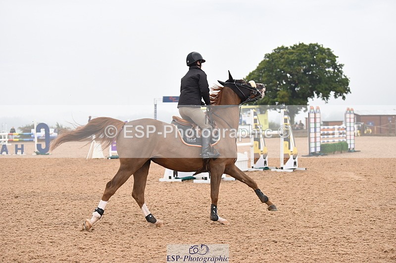 230916A-105914-03963 - Cls 14 Snr Foxhunter