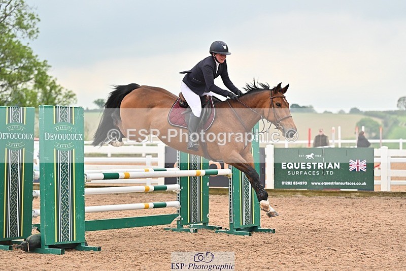 260508-091344-04371 - Cls 17 British Novice and 90cm Open
