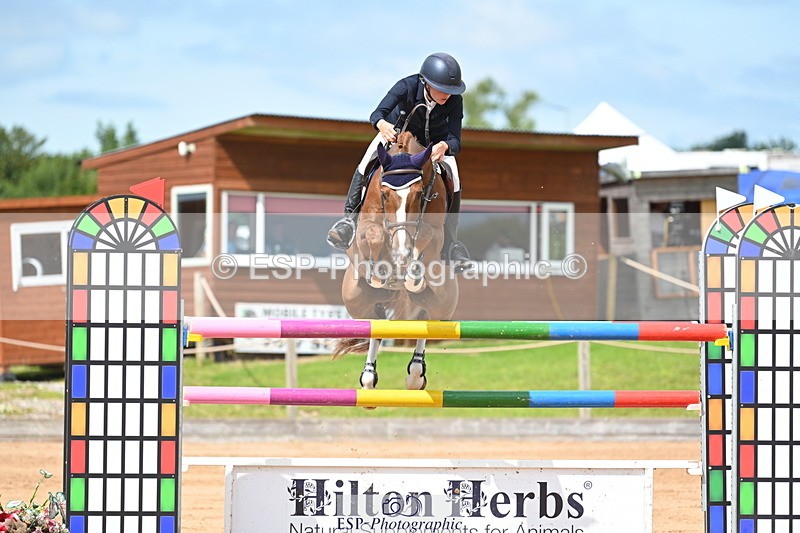 230721A-153255-07297 - Cls 10, 2 Star Big 1.45m Start to break