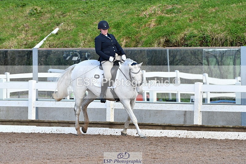 231104A-124854-00561 - Cls 12 Music Medium