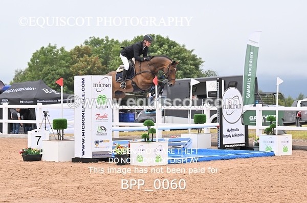 BPP_0060 - CLASS 25 SUN HOYS Redpost Equestrian Senior Foxhunter Second Round