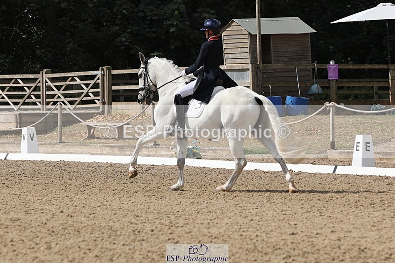 250809A-105148-02713 - 018-Lily.LaughtonEquador.MT