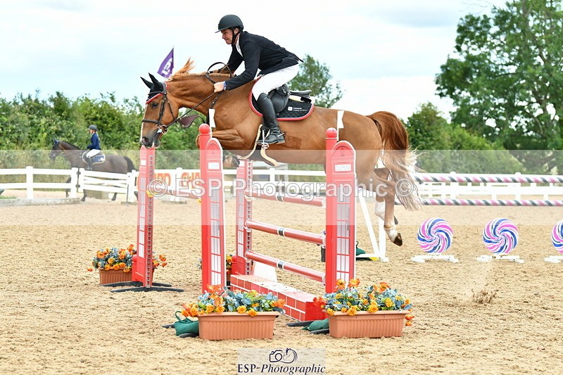 230721A-143712-07005 - Cls 22, 1 Star Gold 1.30m