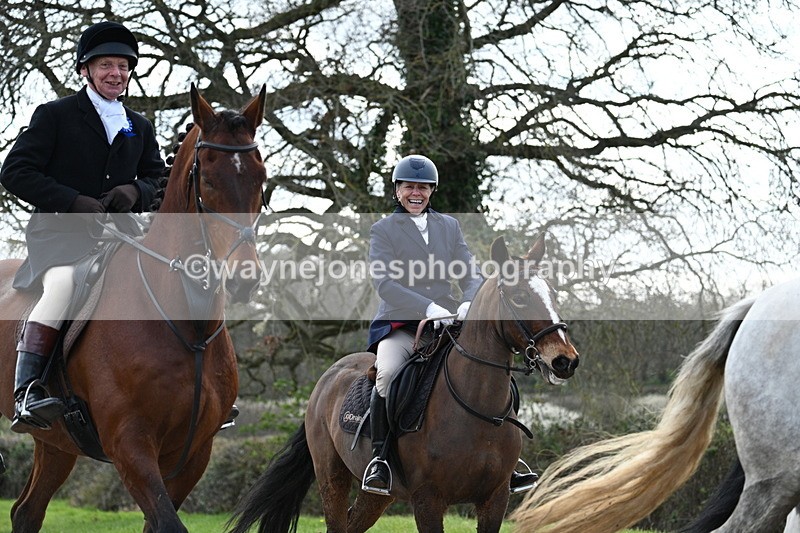 WJ7_9860 - Walk Home