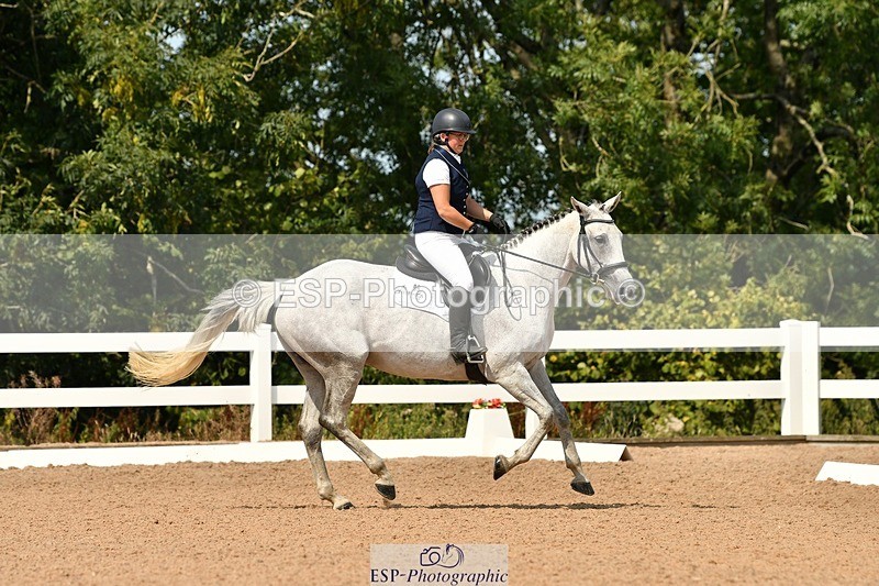 250817-120708-08769 - 099-Essie.BarkerBloody.Nora