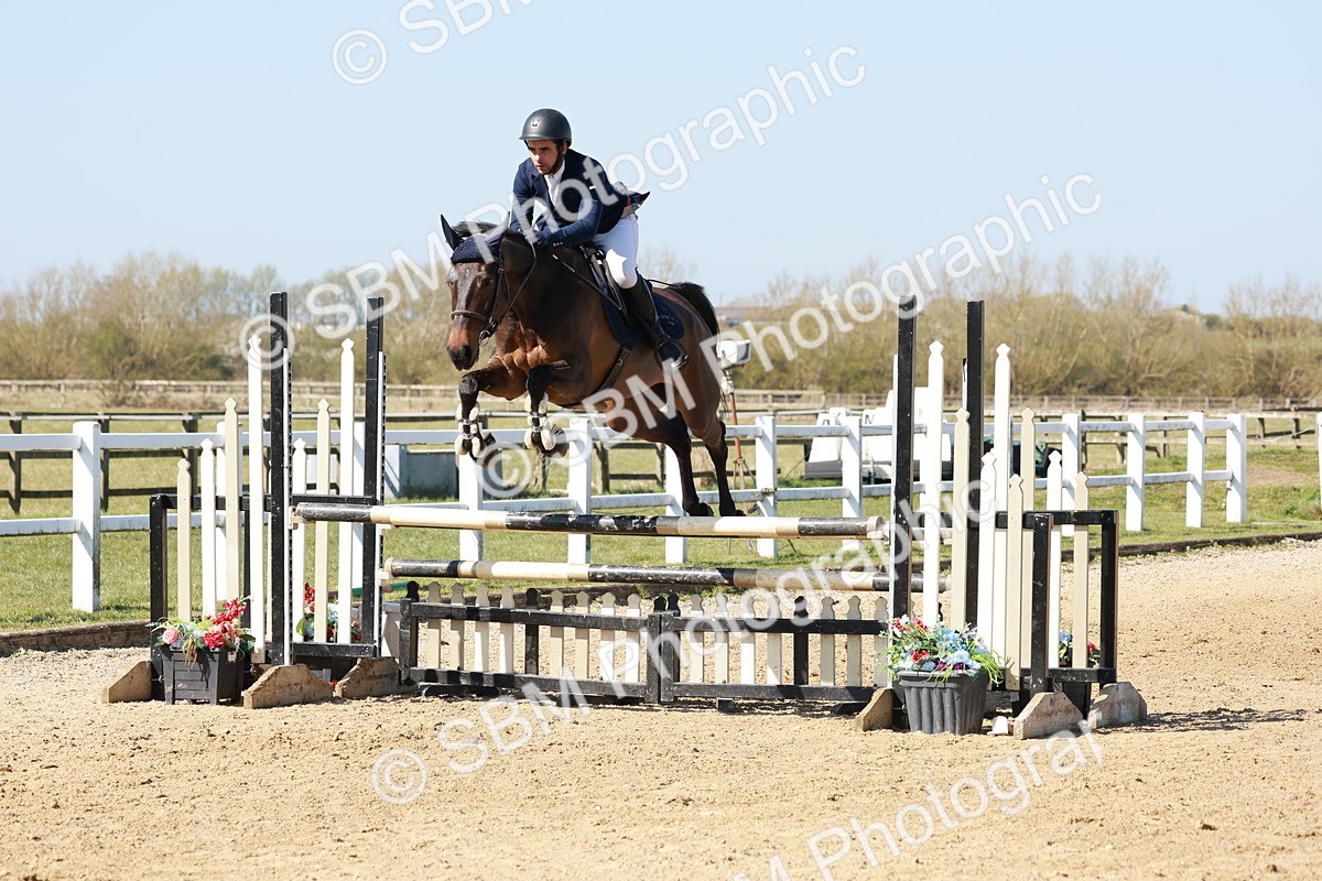 SBM_003653 - Class 15 - Senior Discovery - 1.00m