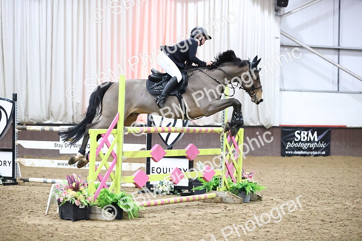 SBM_003219 - Class 11 - Senior Foxhunter - 1.20m