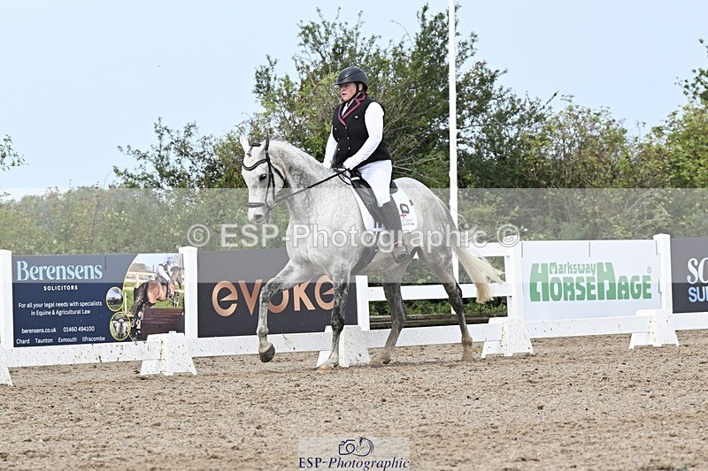 250907-131156-09840 - 071-Emma.ChapmanRoyal.Achiever