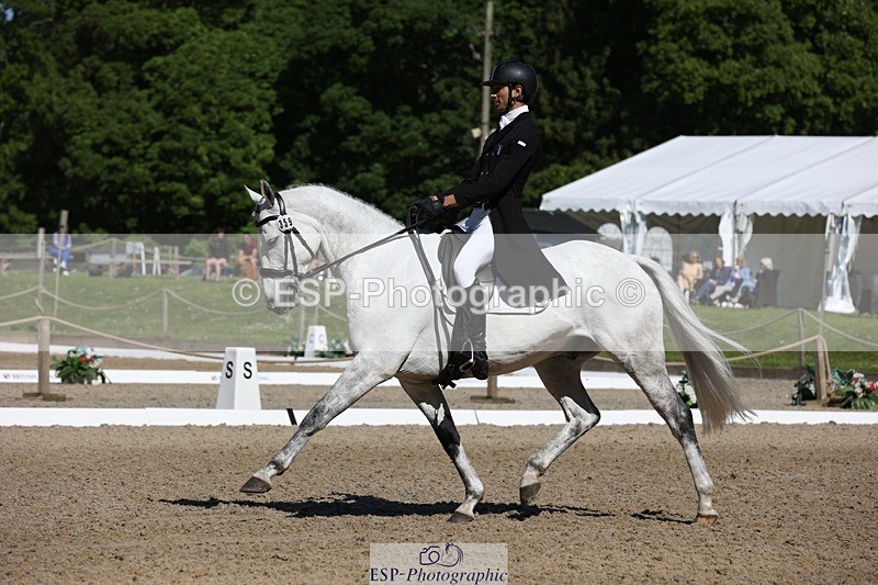 230526-101205-05202 - 359-LONG_BEACH-Giorgio_Nardilli-WEDTrotUp+DR