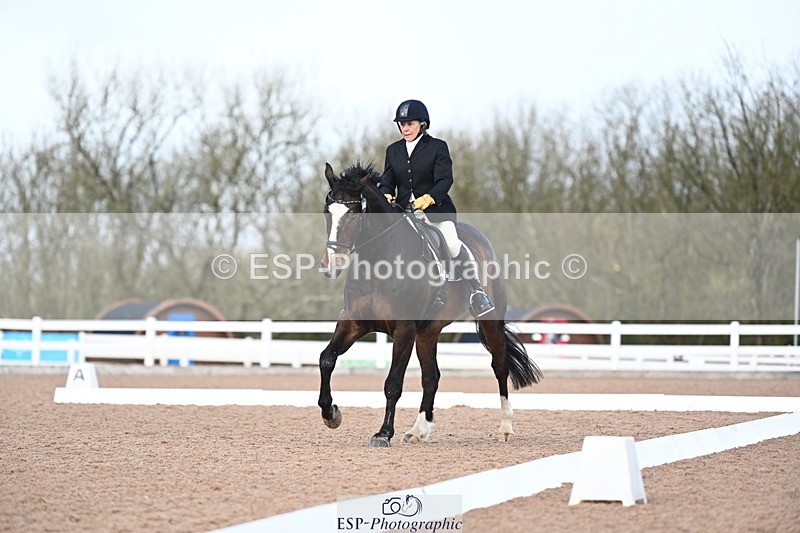 240323A-133107-03119 - UnA Medium 71