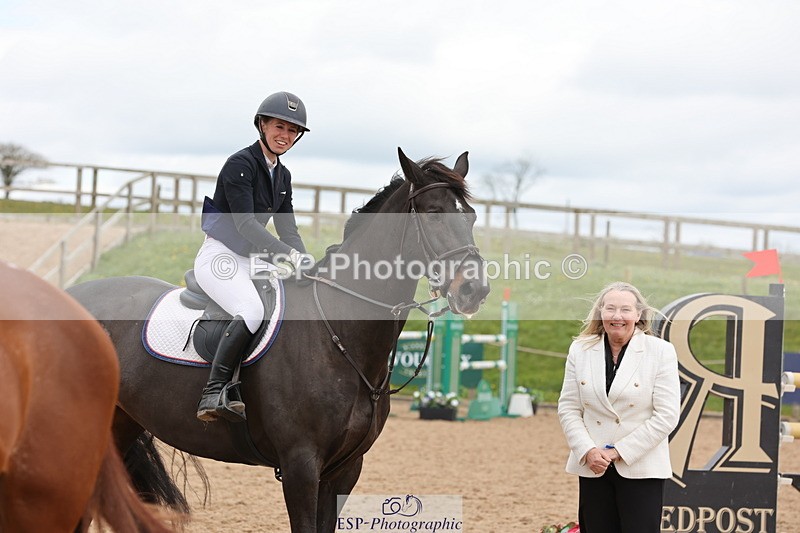 240419A-131918-07659 - Cls 6, 2 Star Medium Tour 1.35m