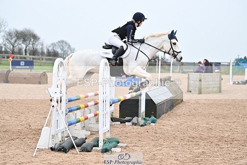 250118-135355-01352 - Cls 3A&B 90cm 13.20 to Coursewalk