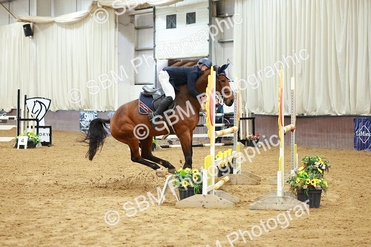 SBM_007309 - Class 19 - Senior Newcomers 1.10m