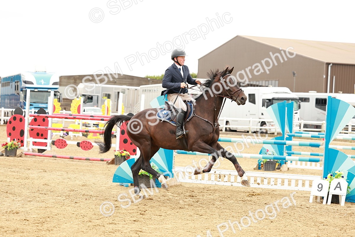 SBM_016790 - Class 20 - Senior Newcomers - 1.10m