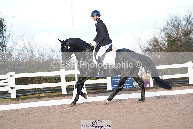 241214-102122-00157 - 115-Joe.Roome-Monarchs.Way.Tobiah