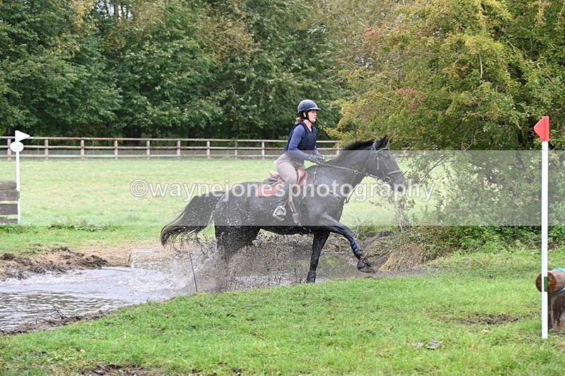 WJ6_6410 - Time at Photographer 12:41 to 13:05