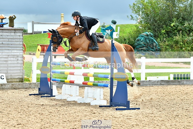 230721A-115002-05870 - Cls 18, 1 Star Silver 1.20m