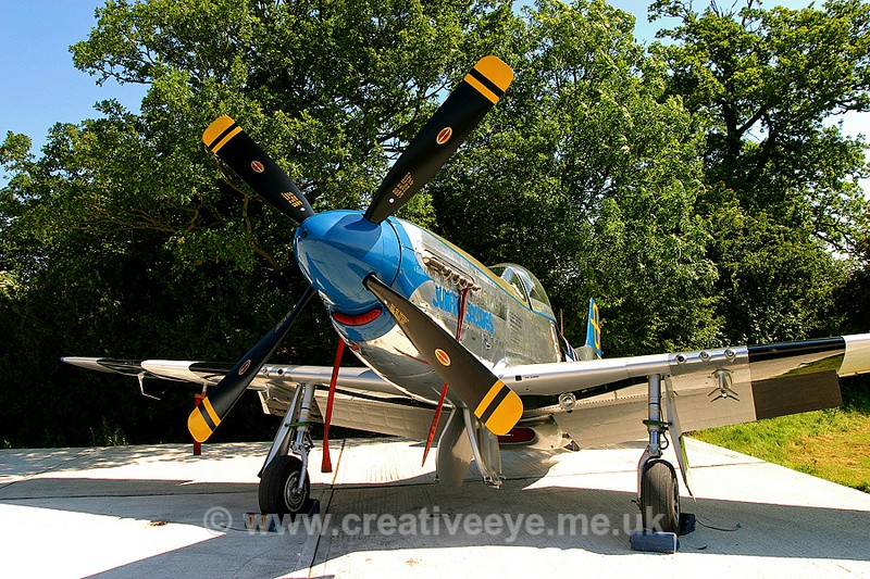 No.0001. Jumpin Jacques - Aviation