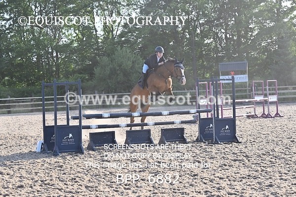 BPP_6882 - CLASS 6  Senior Discovery/ 1m Open