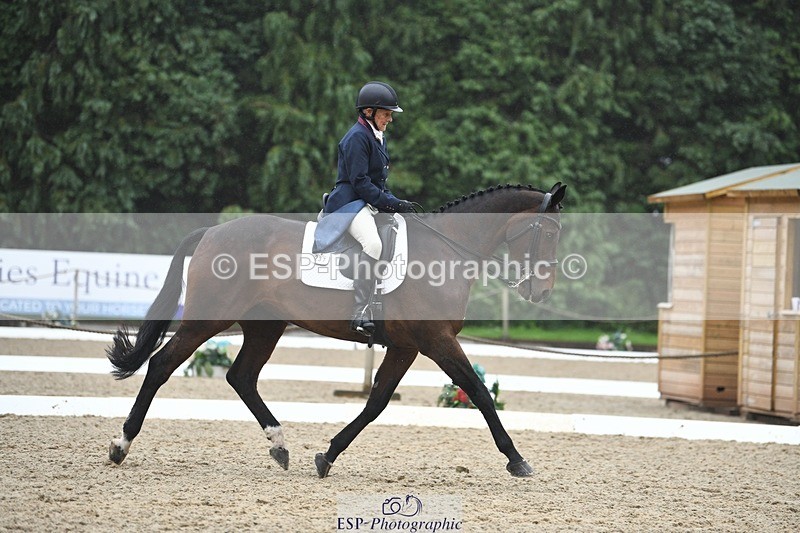 240720-142358-05614 - 237-Sue_Lanz-Wellshead_Foxtrot