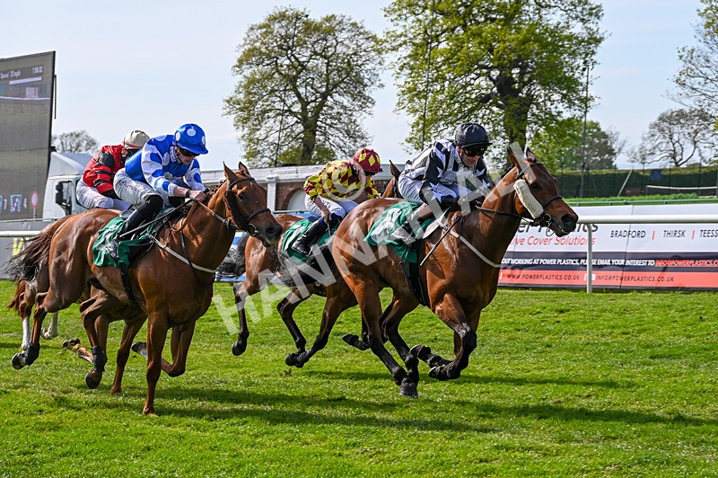 020526-Race 5-Emperor Caradoc-9888 - Race 5 3.55pm Alison And Andrew Richardson Ruby Anniversary Handicap
