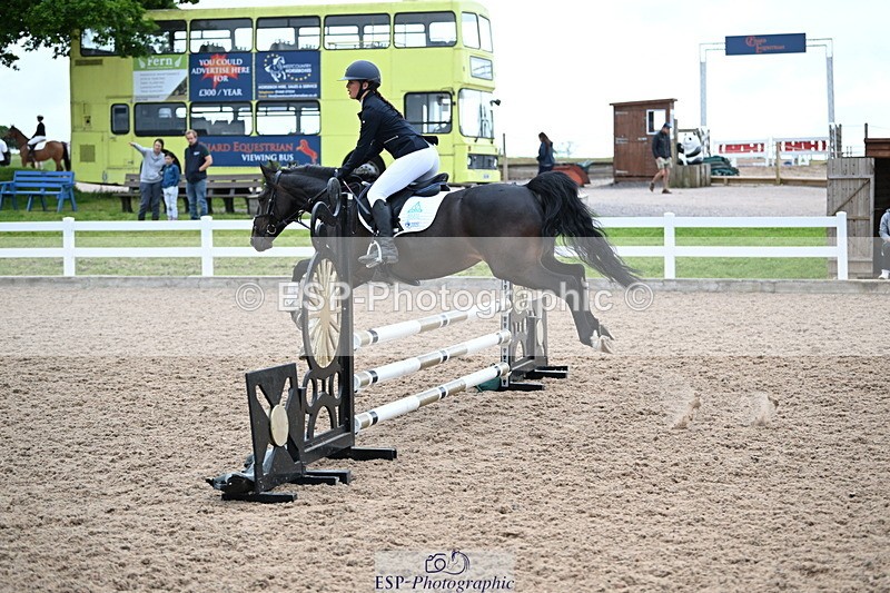 240608A-090908-00043 - Cls 8 Pony British Novice and 80cm Open